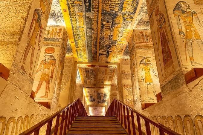 Valley of the Kings Private Guided Tour in Luxor 2 valley of the kings private guided tour in luxor